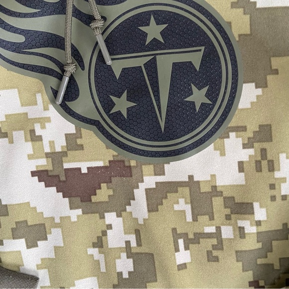 Nike Dri Fit Tennessee Titans Salute to Service Camo Hooded Sweatshirt Large - Picture 6 of 8